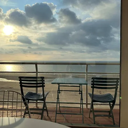 شقة With Fantastic Seaview أوستيند